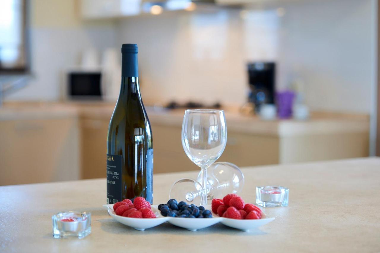 Villa Bartona For 8 Persons With Private Swimmingpool Pula Zewnętrze zdjęcie
